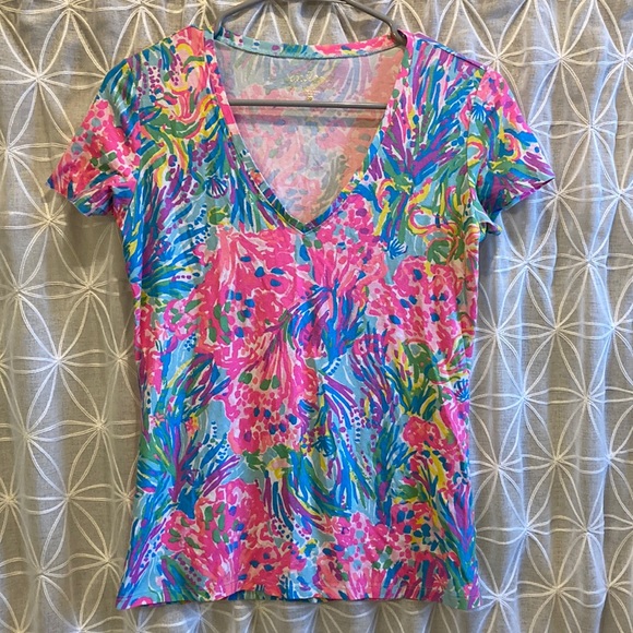 Lilly Pulitzer Tops - Lily Pulitzer t-shirt